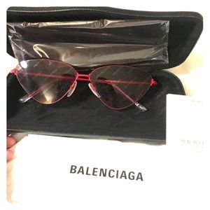 Balenciaga cat eye logo red and black sunglasses